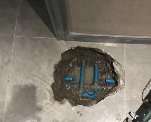 九原阳台漏水维修公司分享下暖气管道漏水的原因有哪些